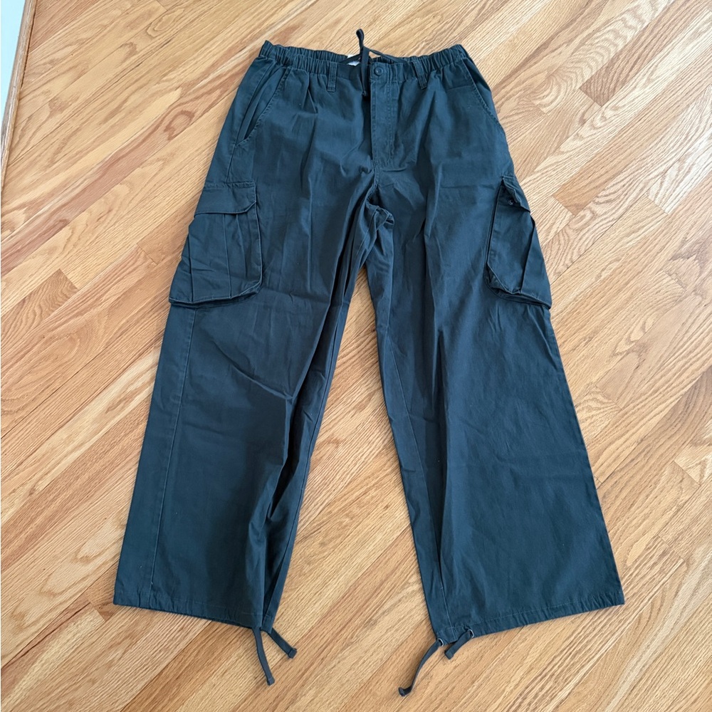 Elwood cargo pants 100% cotton